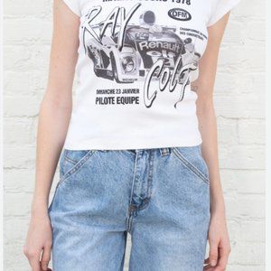 brandy melville hailie top magny crop graphic tee